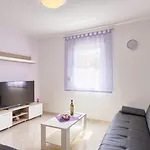 House Valnessa Μεντουλίν