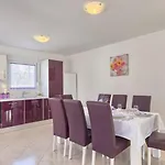 Σπίτι διακοπών House Valnessa *