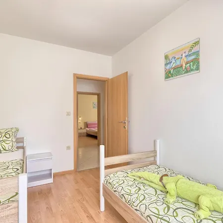 Holiday home House Valnessa *