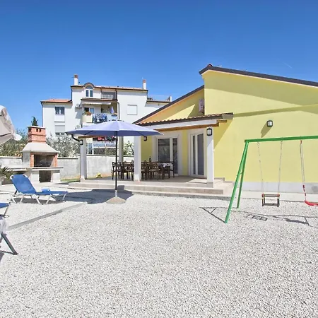 House Valnessa Holiday home Medulin